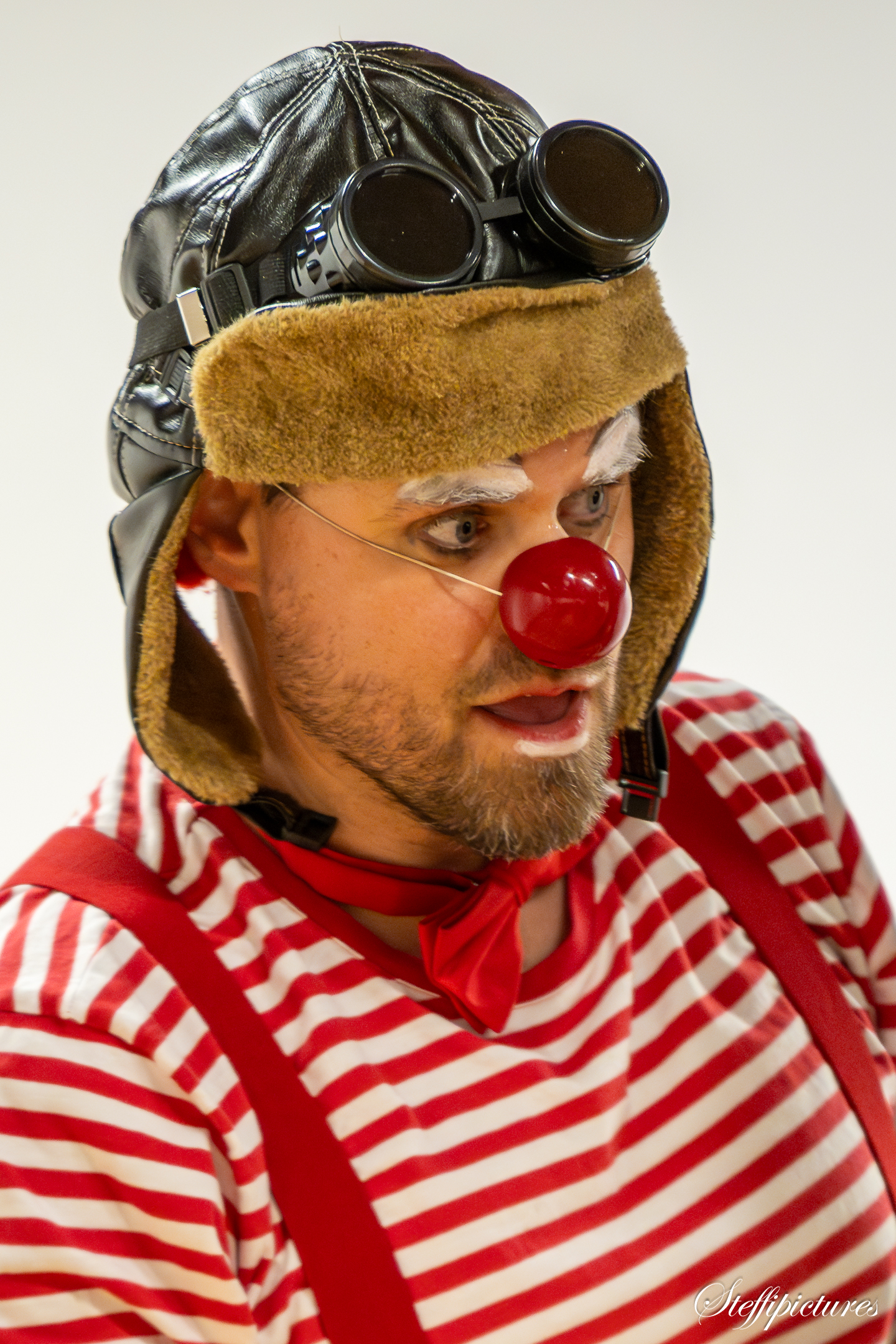 Clowns (42)